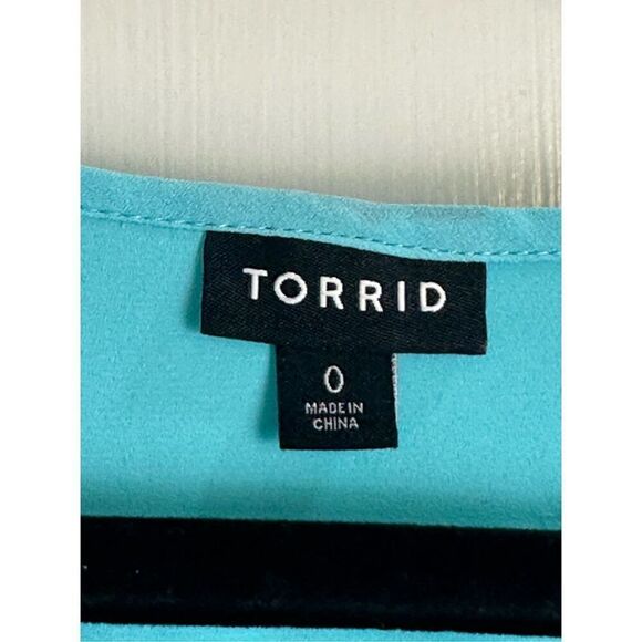 Torrid sheer turquoise top Torrid size OX or XL - Picture 4 of 7